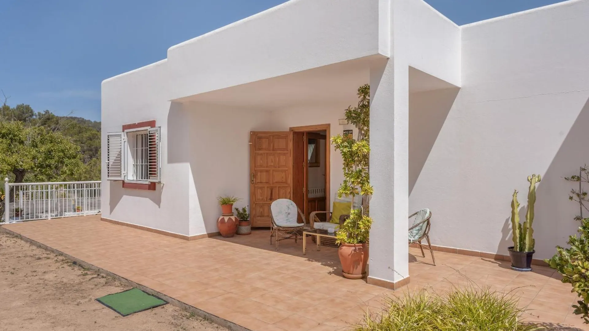 Can Ramón San José Villa